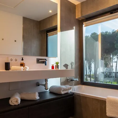 The Island, Estepona, Casa 6 Luxury Beachfront Holiday home Estepona