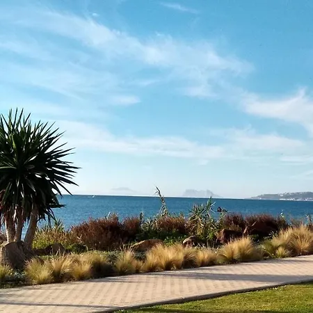 The Island, Estepona, Casa 6 Luxury Beachfront *