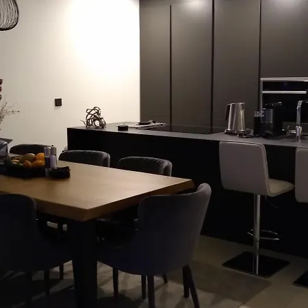 Дом отдыха The Island, Estepona, Casa 6 Luxury Beachfront *