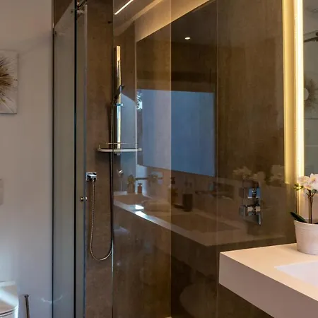 The Island, Estepona, Casa 6 Luxury Beachfront *
