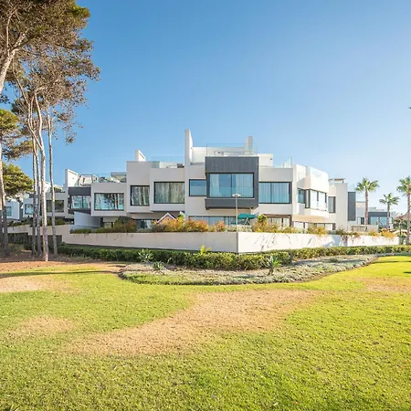 The Island, Estepona, Casa 6 Luxury Beachfront Holiday home Estepona