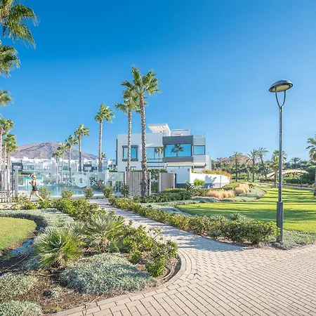 The Island, Estepona, Casa 6 Luxury Beachfront * Estepona