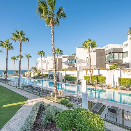 Holiday home The Island, Estepona, Casa 6 Luxury Beachfront *
