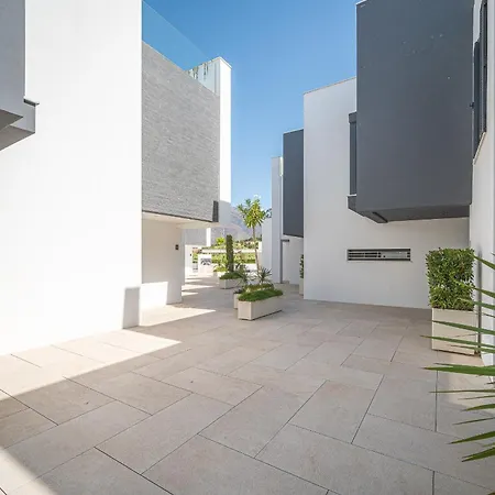 Holiday home The Island, Estepona, Casa 6 Luxury Beachfront Estepona