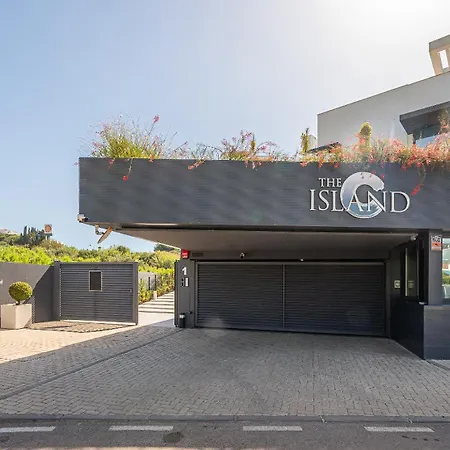 The Island, Estepona, Casa 6 Luxury Beachfront Holiday home *