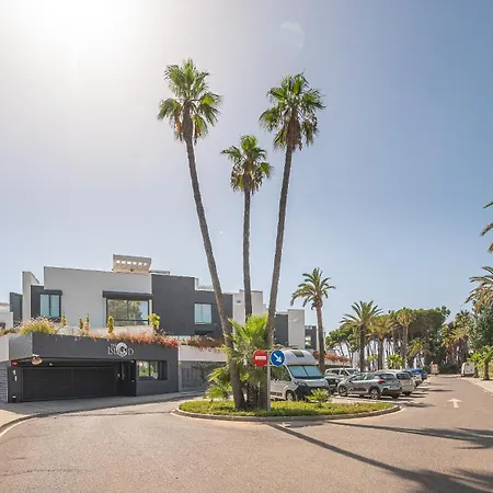 The Island, Estepona, Casa 6 Luxury Beachfront Holiday home Estepona