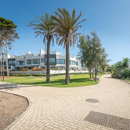 The Island, Estepona, Casa 6 Luxury Beachfront Holiday home